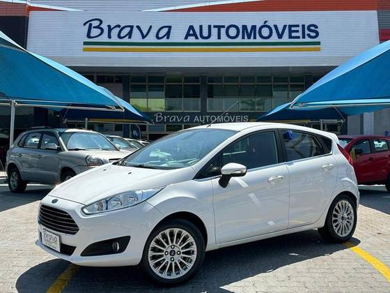 FORD FIESTA 1.6 TITANIUM HATCH 16V FLEX 4P POWERSHIFT
